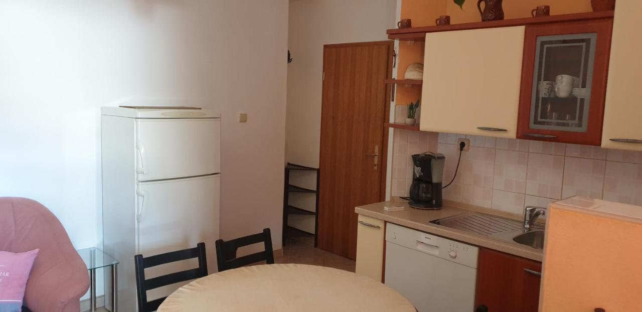 Apartments Pharia ييلسا المظهر الخارجي الصورة