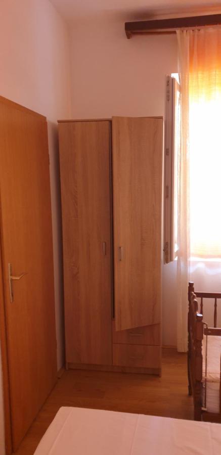 Apartments Pharia ييلسا المظهر الخارجي الصورة