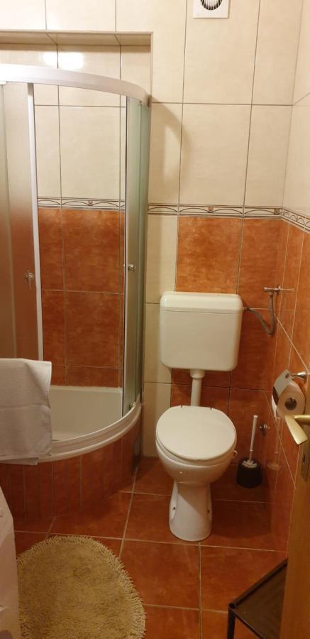 Apartments Pharia ييلسا المظهر الخارجي الصورة