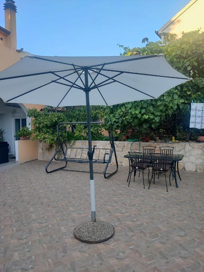 Apartments Pharia ييلسا المظهر الخارجي الصورة