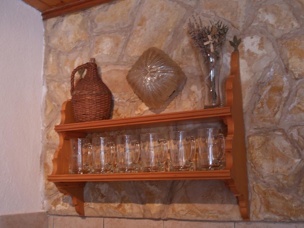 Apartments Pharia ييلسا الغرفة الصورة