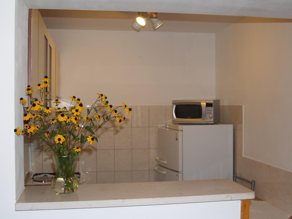 Apartments Pharia ييلسا الغرفة الصورة